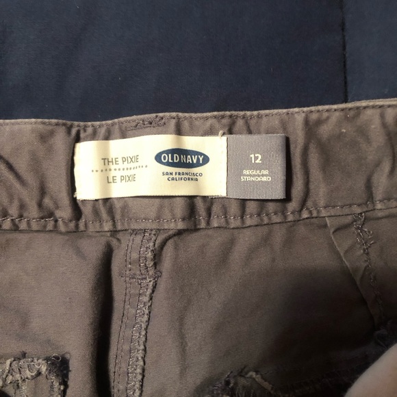Boys gap dress pant - Picture 2 of 6